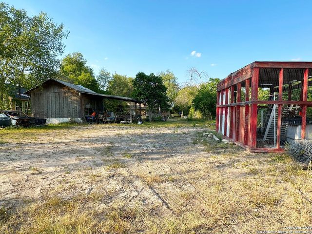 4842 LORD RD, San Antonio, TX 78220