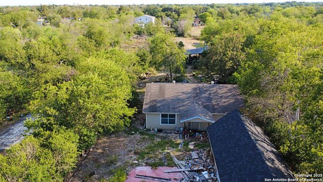4842 LORD RD, San Antonio, TX 78220