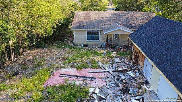 4842 LORD RD, San Antonio, TX 78220