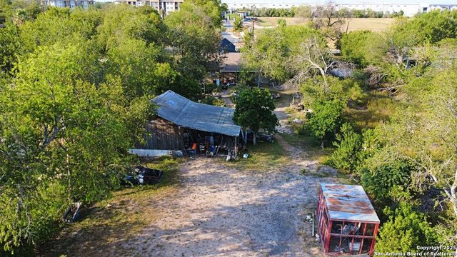 4842 LORD RD, San Antonio, TX 78220