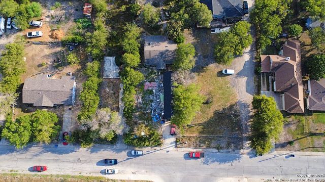 4842 LORD RD, San Antonio, TX 78220