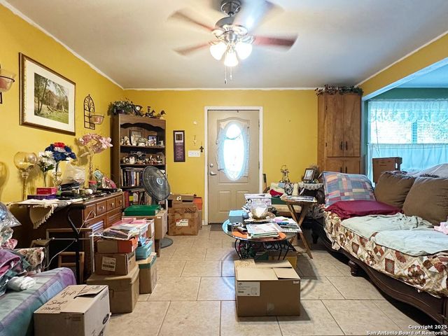 4842 LORD RD, San Antonio, TX 78220