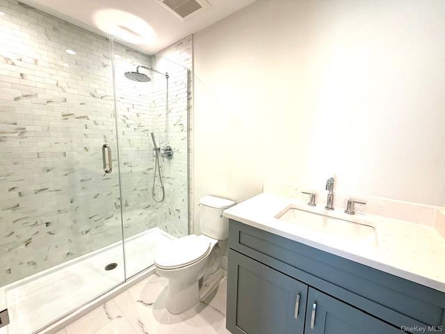 161 Union Avenue 5, Lynbrook, NY 11563