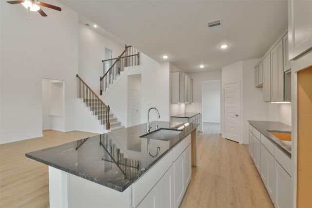 1088 Birds Landing Drive, Magnolia, TX 77355