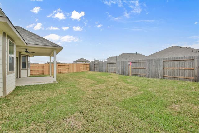 1088 Birds Landing Drive, Magnolia, TX 77355