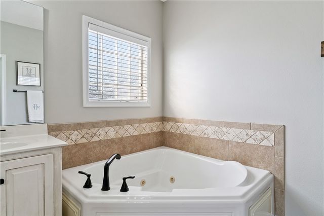 111 Hunters Point Way, Brunswick, GA 31525