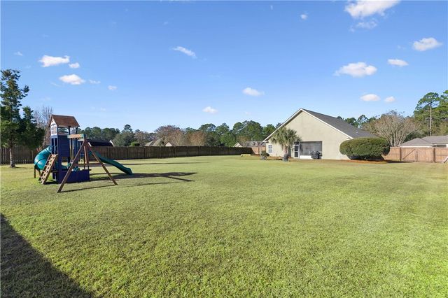 111 Hunters Point Way, Brunswick, GA 31525