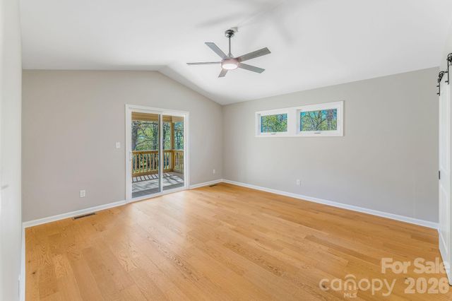 1182 Crabtree Road, Waynesville, NC 28785