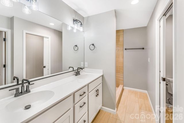 1182 Crabtree Road, Waynesville, NC 28785