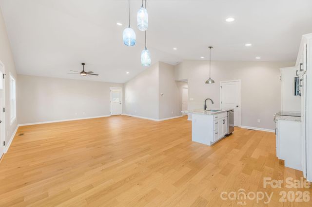 1182 Crabtree Road, Waynesville, NC 28785