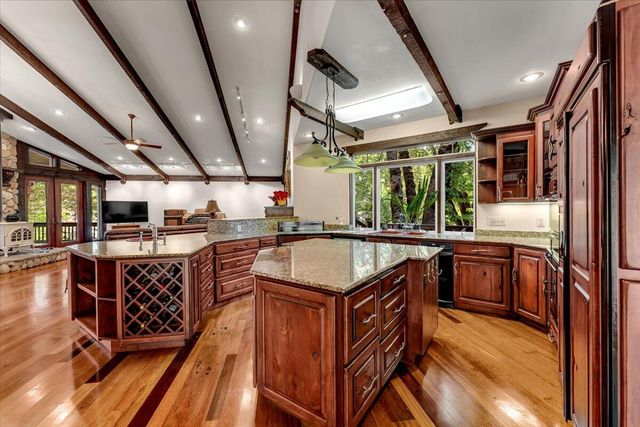 815 Quail Court, Mccloud, CA 96057