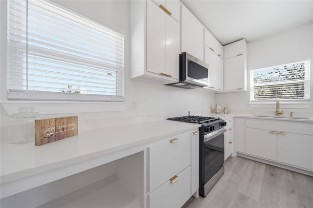 204 W Houston Street, Broken Arrow, OK 74012
