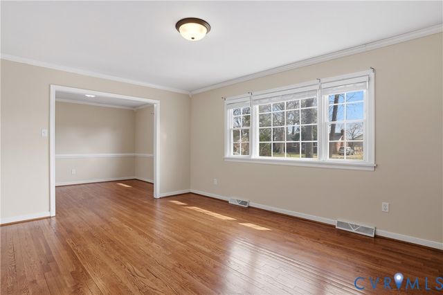 7258 Bellspring Dr, Mechanicsville, VA 23111