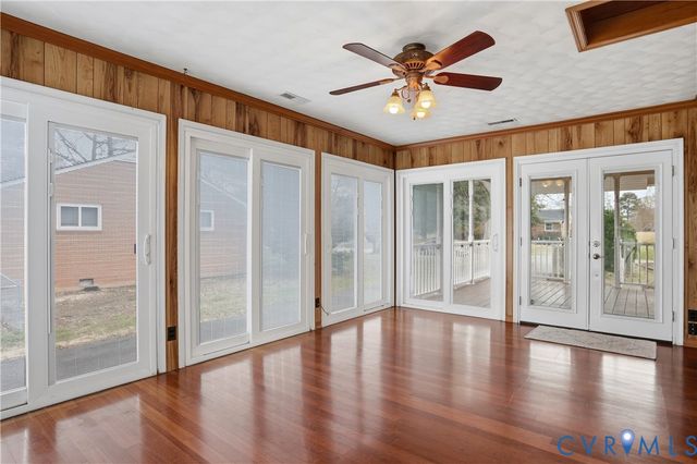 7258 Bellspring Dr, Mechanicsville, VA 23111