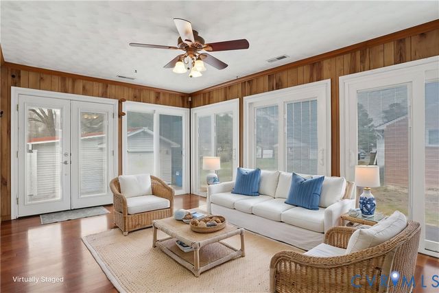 7258 Bellspring Dr, Mechanicsville, VA 23111