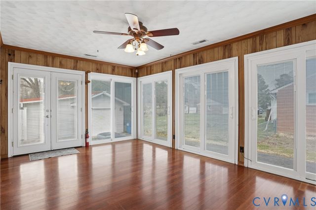 7258 Bellspring Dr, Mechanicsville, VA 23111