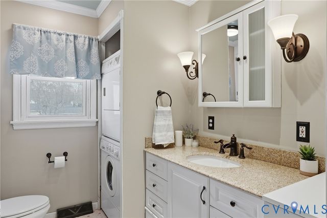 7258 Bellspring Dr, Mechanicsville, VA 23111