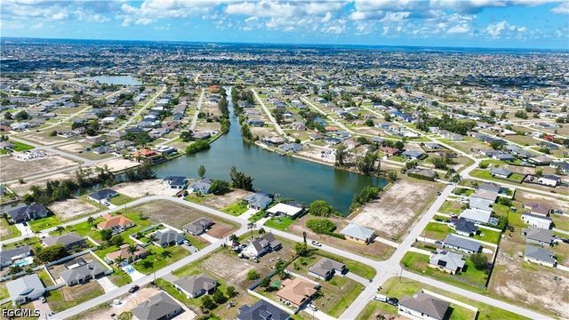 1313 NW 20th CT, Cape Coral, FL 33993