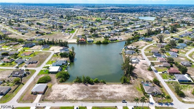 1313 NW 20th CT, Cape Coral, FL 33993