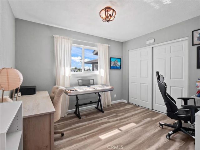 896 Moffatt Circle, Simi Valley, CA 93065