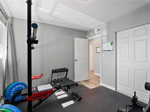 896 Moffatt Circle, Simi Valley, CA 93065