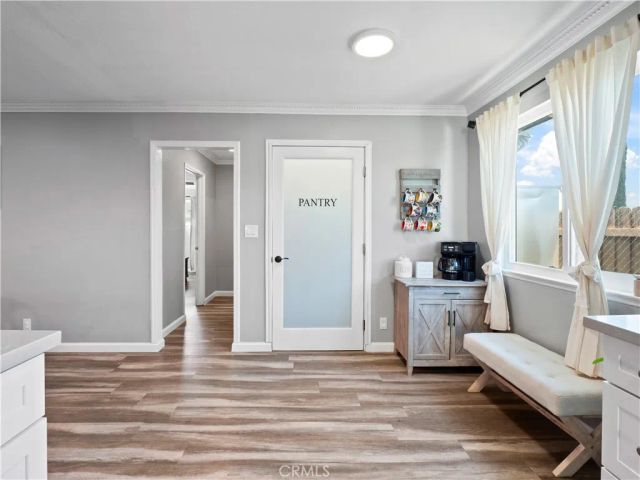 896 Moffatt Circle, Simi Valley, CA 93065