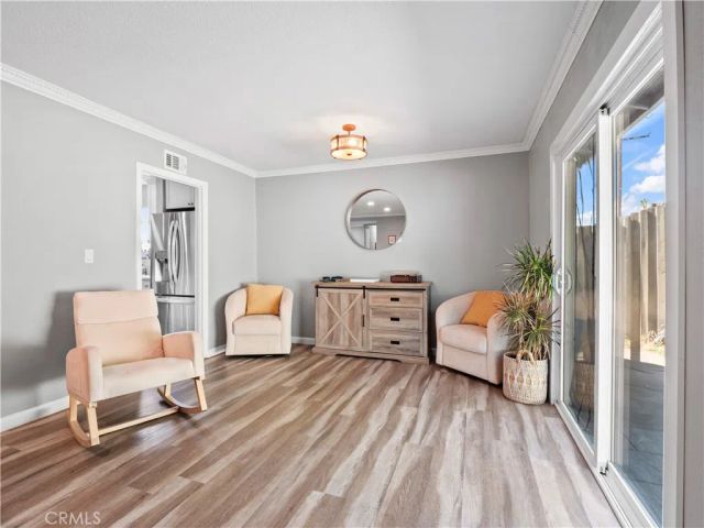 896 Moffatt Circle, Simi Valley, CA 93065