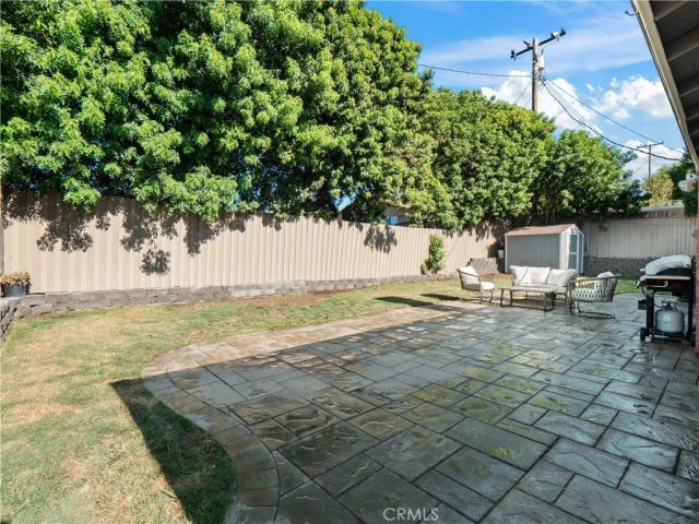 896 Moffatt Circle, Simi Valley, CA 93065