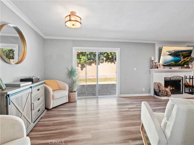 896 Moffatt Circle, Simi Valley, CA 93065