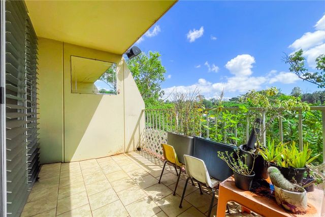 95-2052 Waikalani Place B404, Mililani, HI 96789