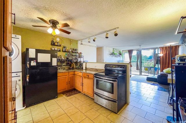 95-2052 Waikalani Place B404, Mililani, HI 96789