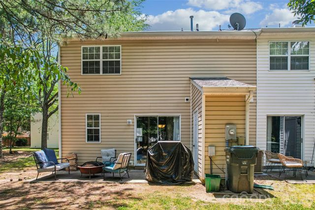 2227 Preakness Court, Charlotte, NC 28273