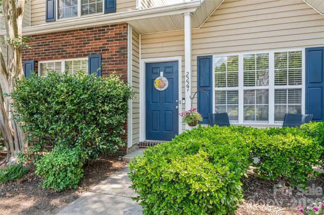 2227 Preakness Court, Charlotte, NC 28273