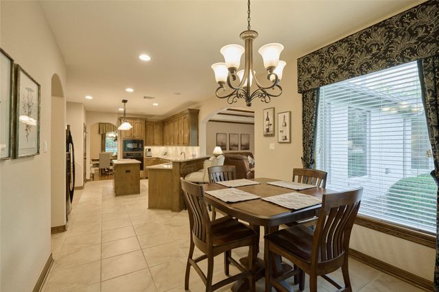 26205 Crown Ranch Boulevard, Montgomery, TX 77316