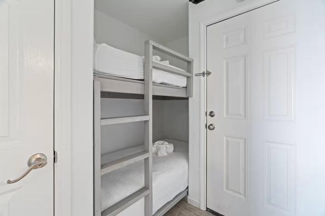 9520 Seawall Boulevard 332, Galveston, TX 77554