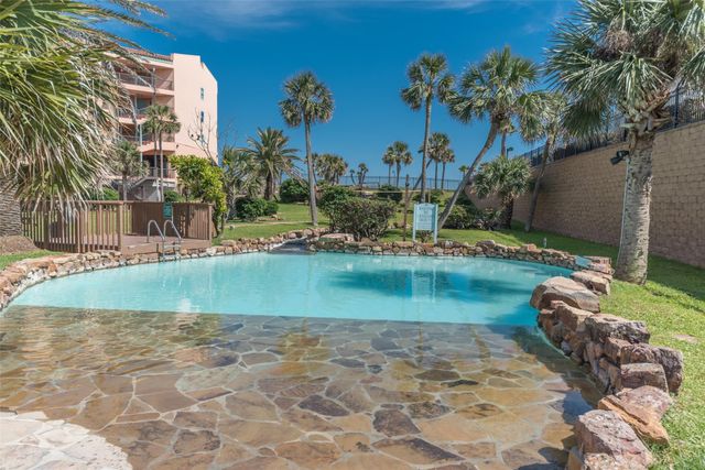 9520 Seawall Boulevard 332, Galveston, TX 77554