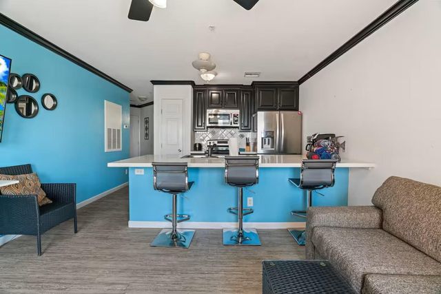 9520 Seawall Boulevard 332, Galveston, TX 77554