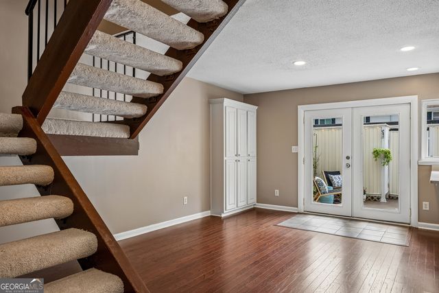 7156 Stonington Drive, Atlanta, GA 30328