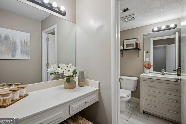 7156 Stonington Drive, Atlanta, GA 30328