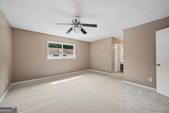 7156 Stonington Drive, Atlanta, GA 30328