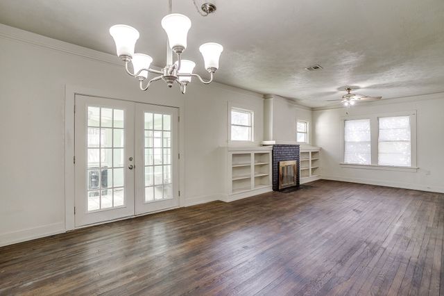 7000 Alice Road, Lake Worth, TX 76135