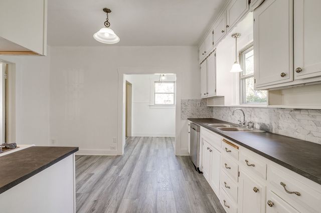 7000 Alice Road, Lake Worth, TX 76135