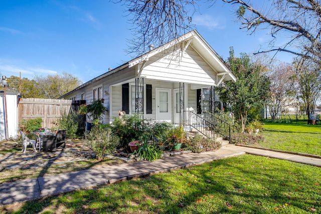 7000 Alice Road, Lake Worth, TX 76135