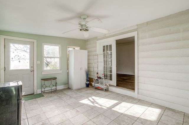 7000 Alice Road, Lake Worth, TX 76135