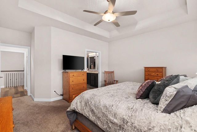 21 Bentley Way, Fitchburg, WI 53711