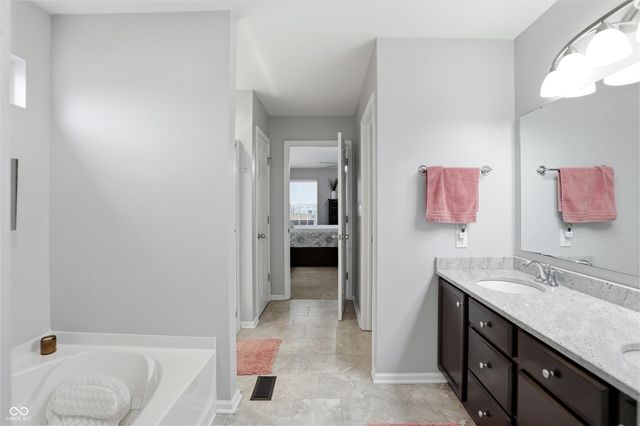 2904 Arklow Way, Brownsburg, IN 46112