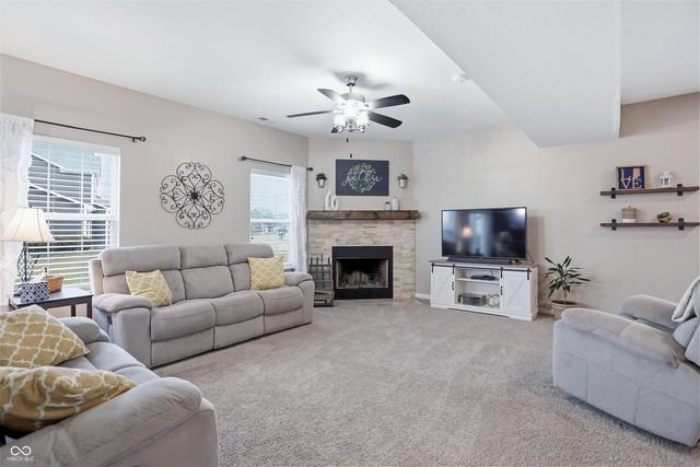 2904 Arklow Way, Brownsburg, IN 46112