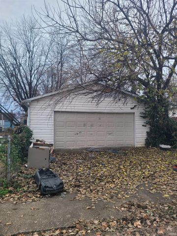 620 N Fifth Avenue, Evansville, IN 47710