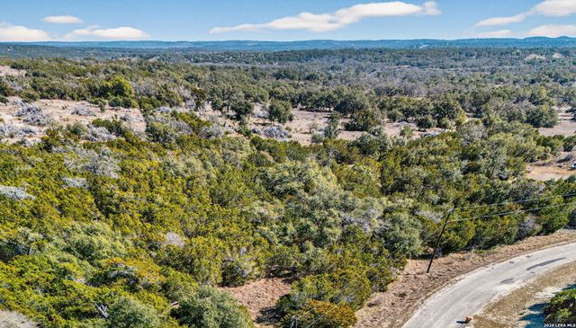 614 Stars And Stripes, Fischer, TX 78623