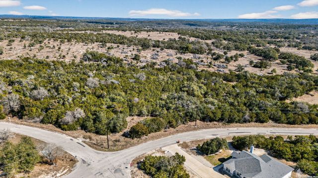 614 Stars And Stripes, Fischer, TX 78623